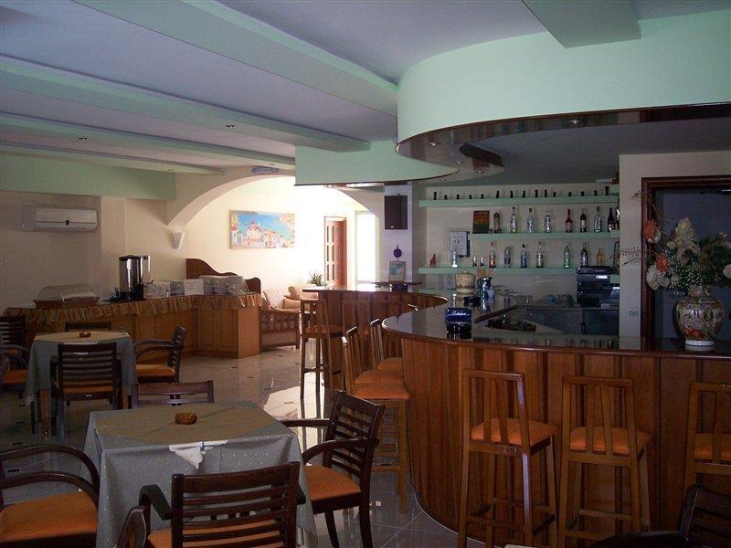 Alex (Adults Only) Hotell Kárpathos Eksteriør bilde
